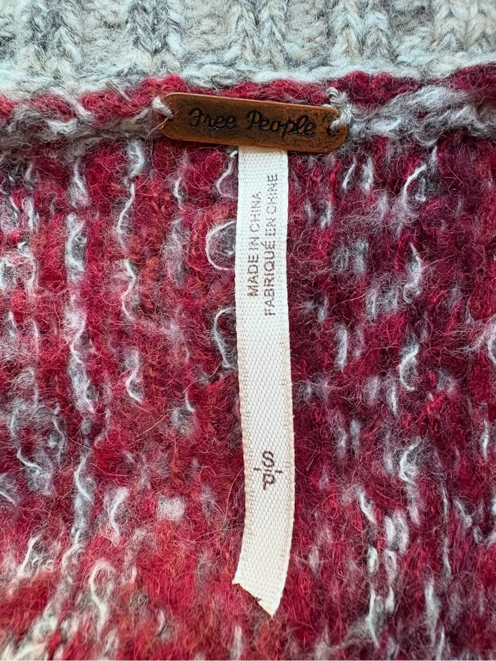 Free People RARE Sweater - Picture 8 of 11